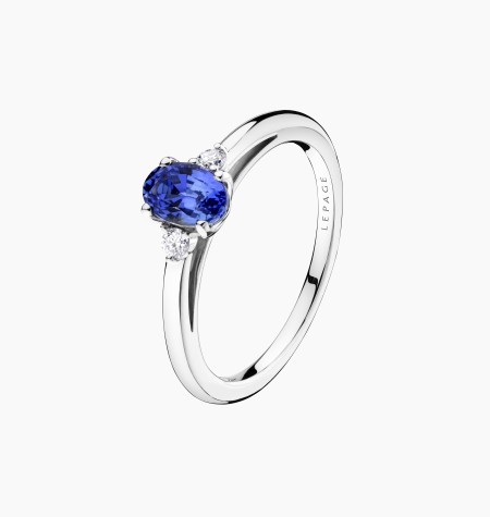 
                                                                                    Roméo ring in white gold, oval sapphire and diamonds – Maison Lepage, French jeweler and designer since 1922.
                                                                            