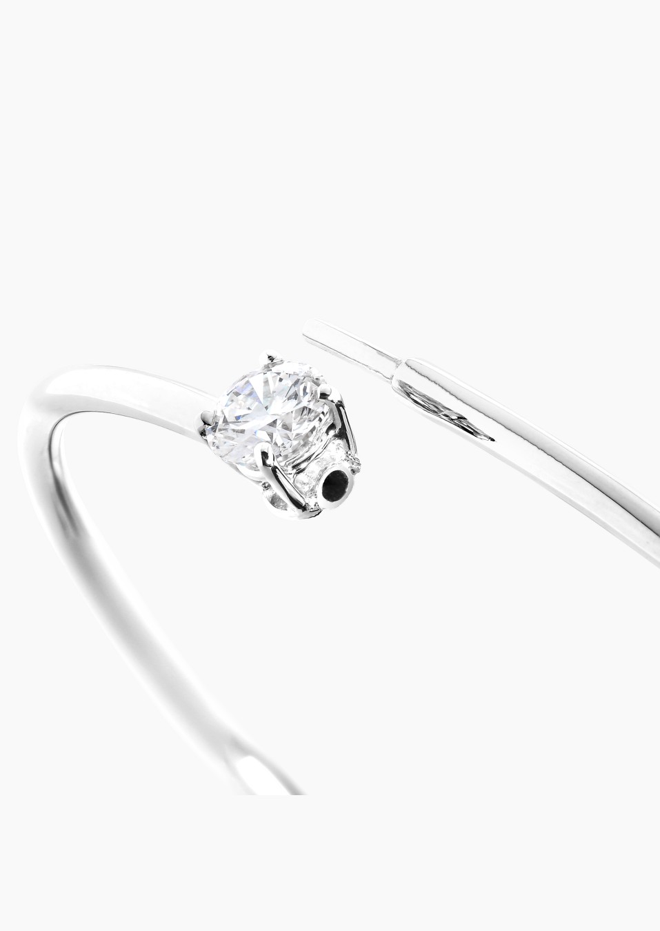 Pur flexible bangle bracelet in white gold with diamonds – Maison Lepage, French jeweler and designer since 1922.