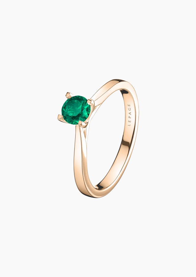 Cupidon solitaire ring in rose gold with emerald – Jewel by Maison Lepage, jeweler and designer since 1922.