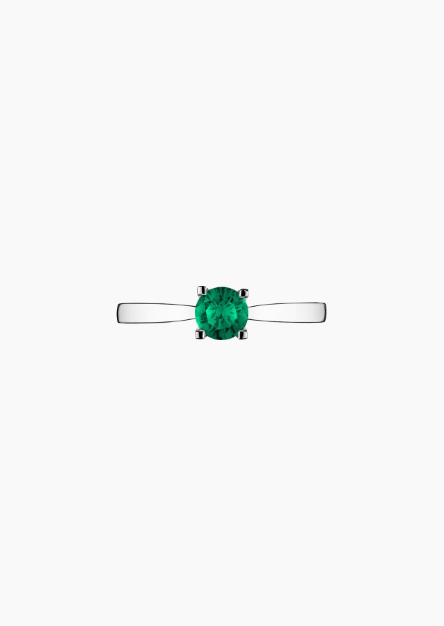 Cupidon solitaire ring in white gold with emerald – Jewel by Maison Lepage, jeweler and designer since 1922.