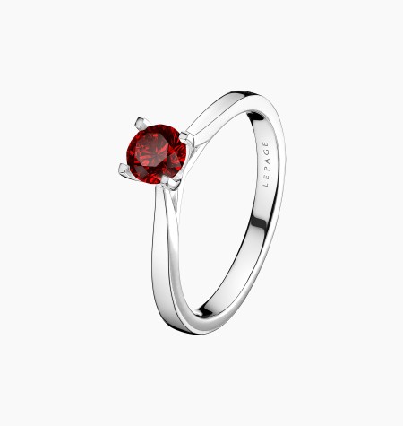 
                                                                                            Cupidon solitaire in gold and ruby / Lepage
                                                                                    