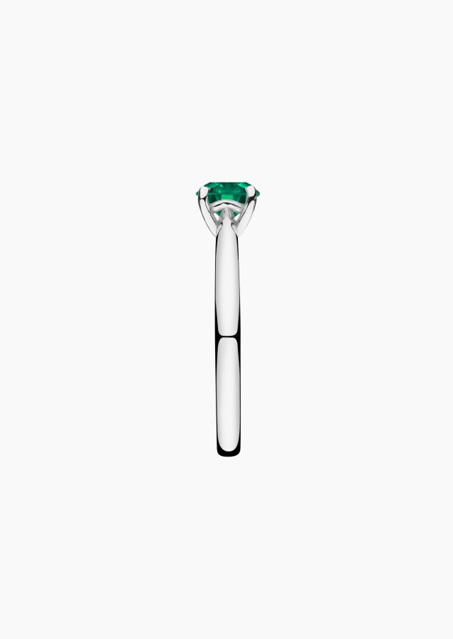 Foudre solitaire ring in white gold with emerald – Jewel by Maison Lepage, jeweler and designer since 1922.
