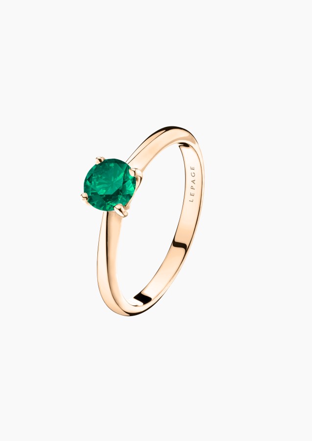 Foudre solitaire ring in rose gold with emerald – Jewel by Maison Lepage, jeweler and designer since 1922.