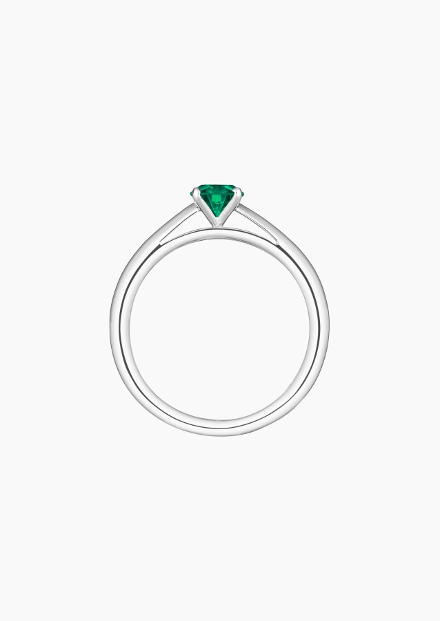 Promesse solitaire ring in white gold with emerald – Jewel by Maison Lepage, jeweler and designer since 1922.