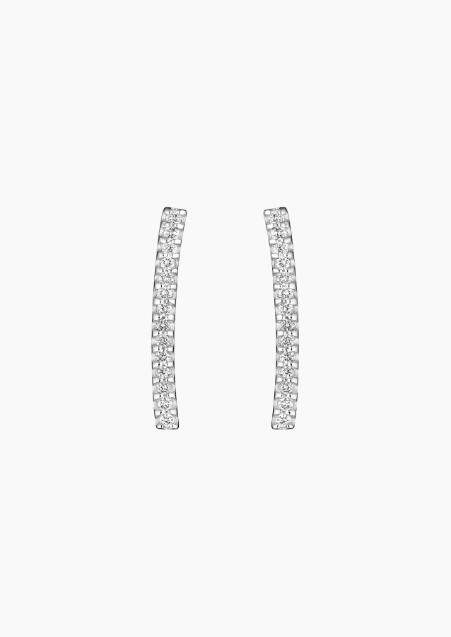 Audacieuse earrings in white gold with diamonds – Maison Lepage, French jeweler and designer since 1922.