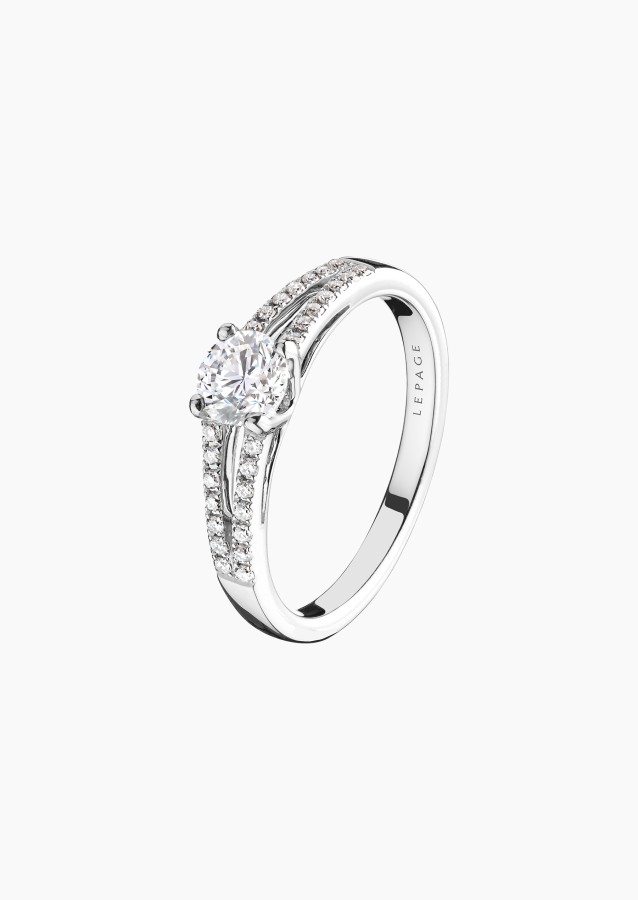 Première Dame solitaire ring, engagement ring in 18k white gold and diamonds – Maison Lepage, French jeweler and designer since