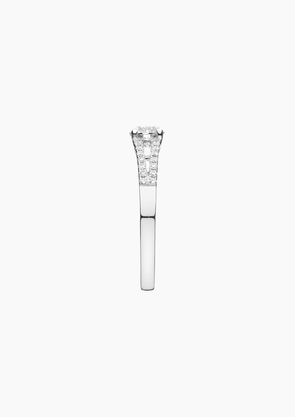 Première Dame solitaire ring, engagement ring in 18k white gold and diamonds – Maison Lepage, French jeweler and designer since 