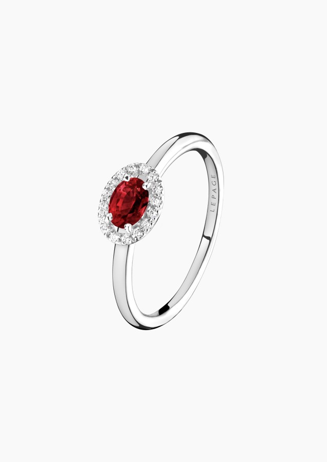 Eléanor ring in white gold, oval ruby and diamonds – Maison Lepage, French jeweler and designer since 1922.