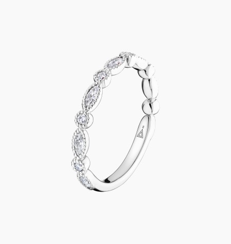 Léontine wedding ring in gold and diamonds / Lepage