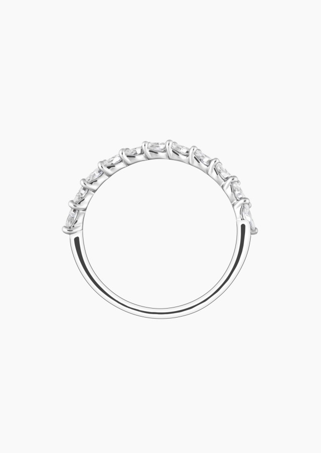 Alliance Suzanne en or blanc et diamants navette 0,6 carat - Maison Lepage joaillier créateur français 1922