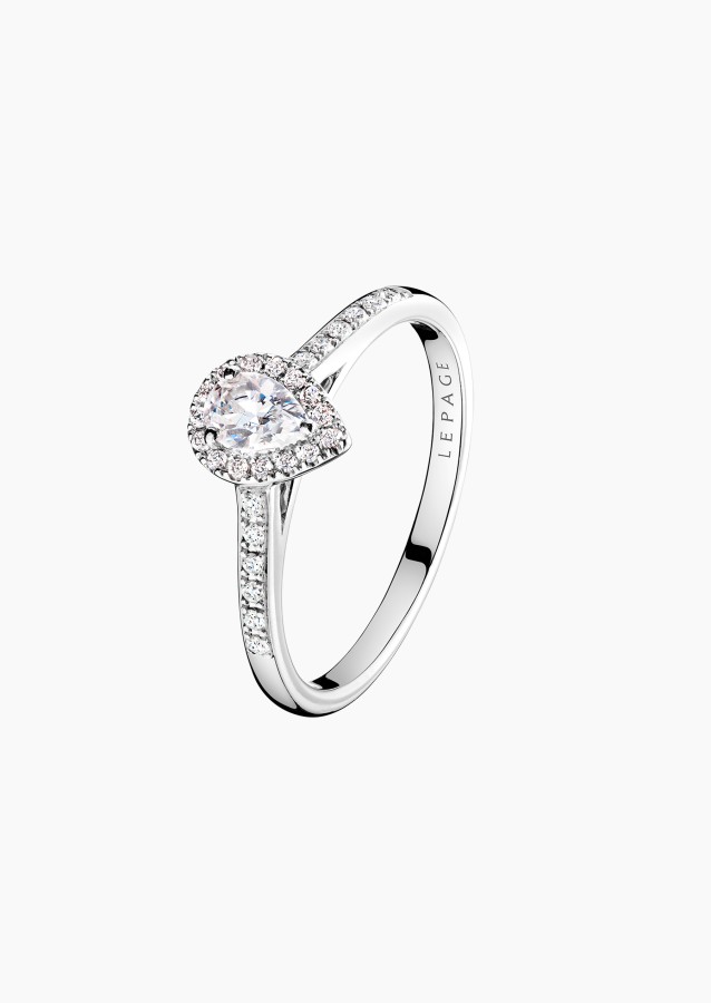 
                                                                                    Solitaire Marcel, bague de fiançailles en or blanc 750 et diamant poire et diamants - Maison Lepage joaillier créateur français 
                                                                            