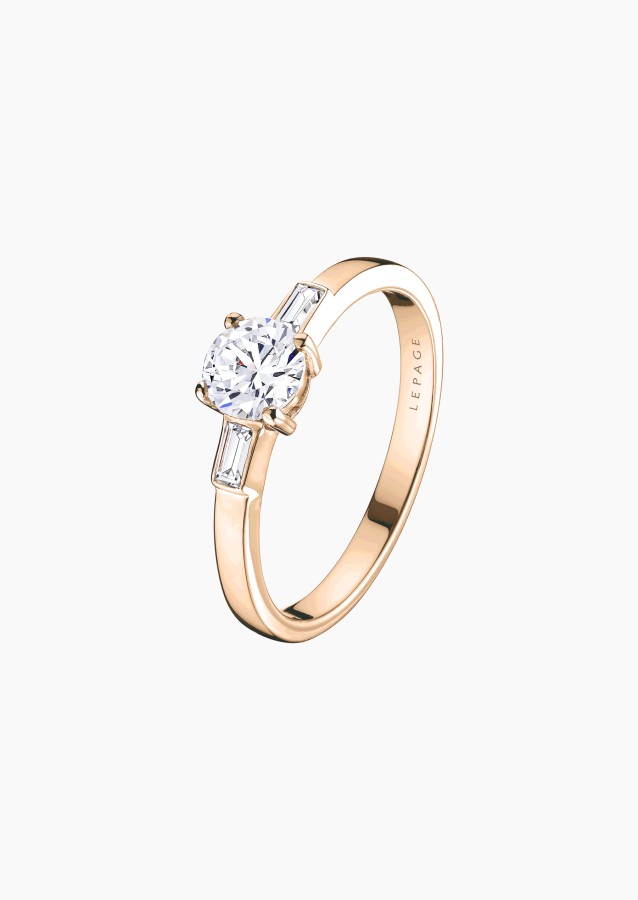 Solitaire Albert, bague de fiançailles en or rose 750 et diamants brillant et baguettes - Maison Lepage joaillier créateur franç