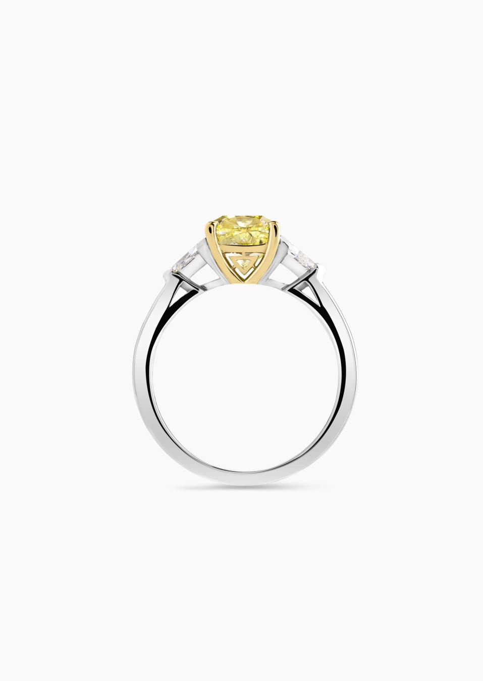 Bague Evidence 1922, pièce exceptionnelle en or blanc et jaune, diamant jaune Fancy Vivid Yellow coussin et diamants triangulair Bague Evidence 1922, pièce exceptionnelle en or blanc et jaune, diamant jaune Fancy Vivid Yellow coussin et diamants triangulair