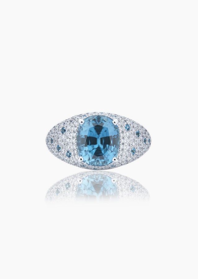 Bague Farah, pièce exceptionnelle en or blanc, zircon bleu ovale et diamants - Maison Lepage joaillier créateur français 1922