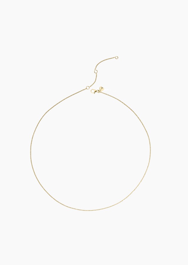 
                                                                                    Colette chain 60 cm in 18k yellow gold with diamond-cut links – Maison Lepage, French jeweler and designer since 1922.
                                                                            