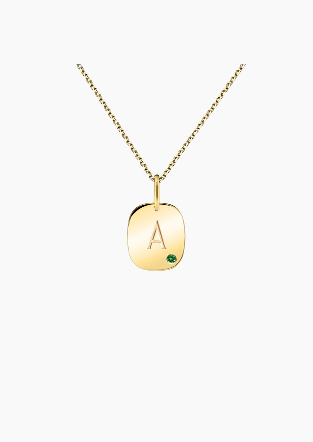 Coussin medal in yellow gold with tsavorite – Maison Lepage, French jeweler and designer since 1922.