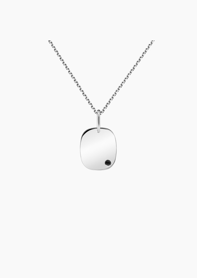 Coussin medal in white gold with black diamond – Maison Lepage, French jeweler and designer since 1922.