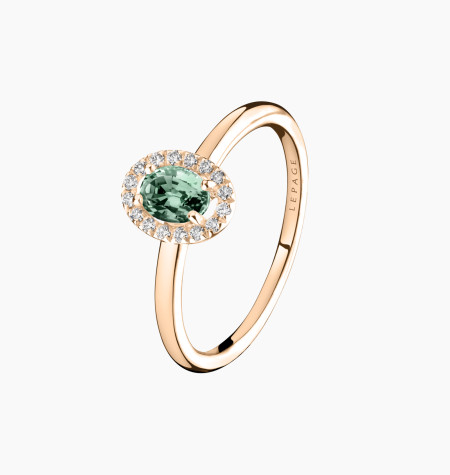 
                                                                                    Antoinette ring in green sapphire and diamonds | Lepage fine jewelry
                                                                            