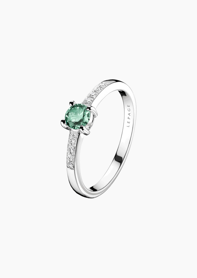 Aristide solitaire ring in green sapphire and diamonds | Lepage fine jewelry