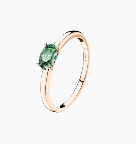 
                                                                                    Emotion solitaire ring in green sapphire | Lepage fine jewelry
                                                                            