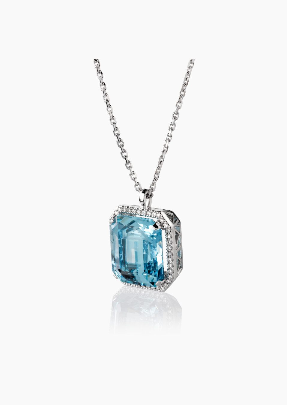 Aube necklace in white gold, aquamarine and diamonds | Exceptional LEPAGE Piece