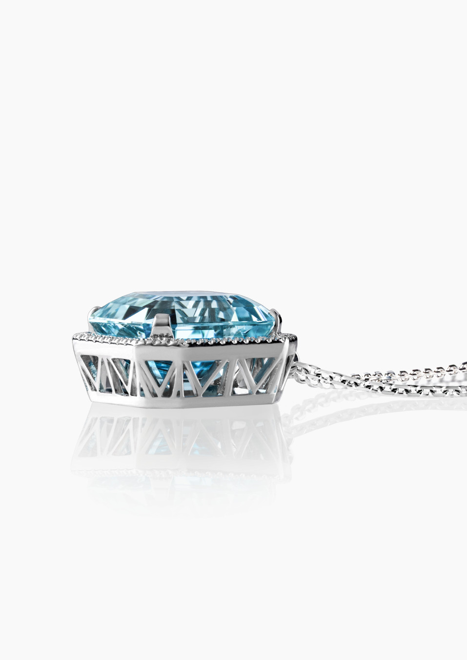 Aube necklace in white gold, aquamarine and diamonds | Exceptional LEPAGE Piece