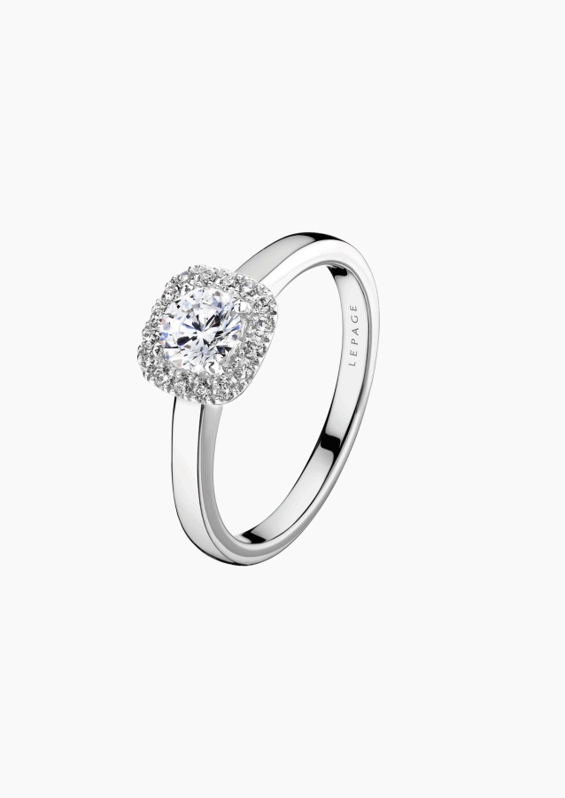 
                                                                                    Jolie-Rose solitaire in gold and diamonds / Lepage
                                                                            