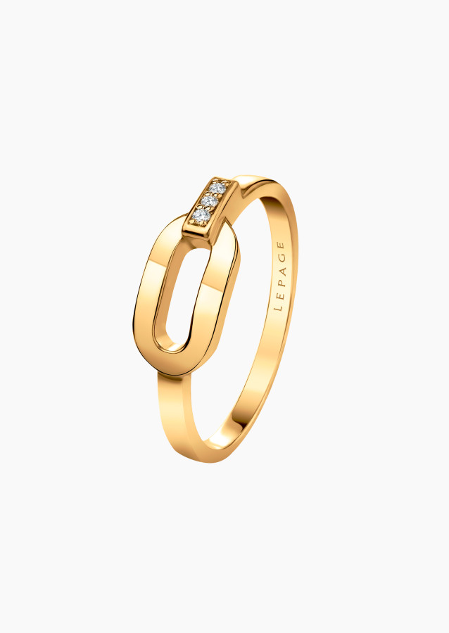 
                                                                                    Bague Orso petit modèle en or jaune et diamants
                                                                            