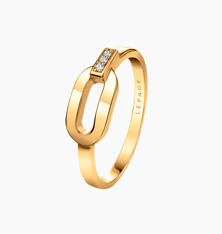 
                                                                                    Bague Orso petit modèle en or jaune et diamants
                                                                            