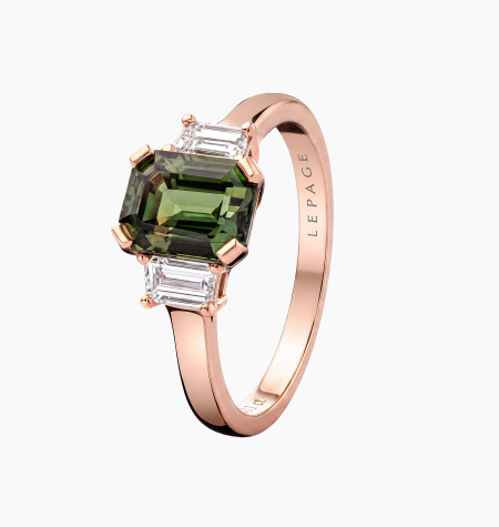 
                                                                                    Octagonal green sapphire ring, rose gold | Maison Lepage
                                                                            