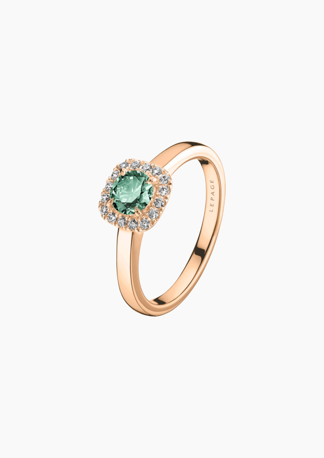 
                                                                                    Jolie-Rose solitaire ring - Green sapphire
                                                                            