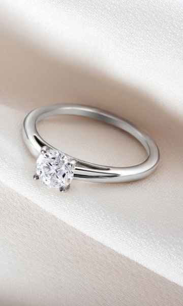 white gold and diamond engagement ring