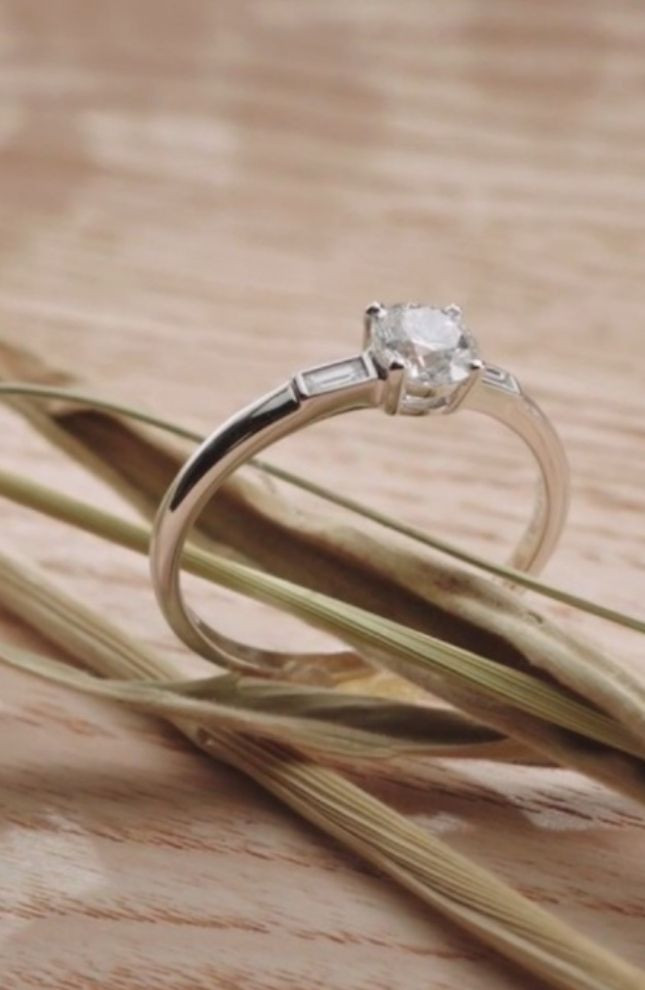 solitaire lepage albert in gold and diamonds