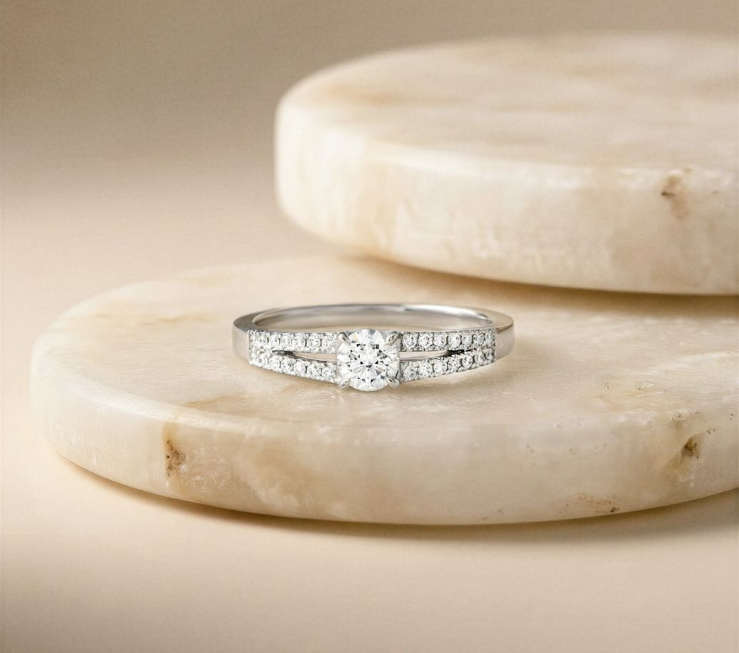 bague premiere dame or blanc et diamants