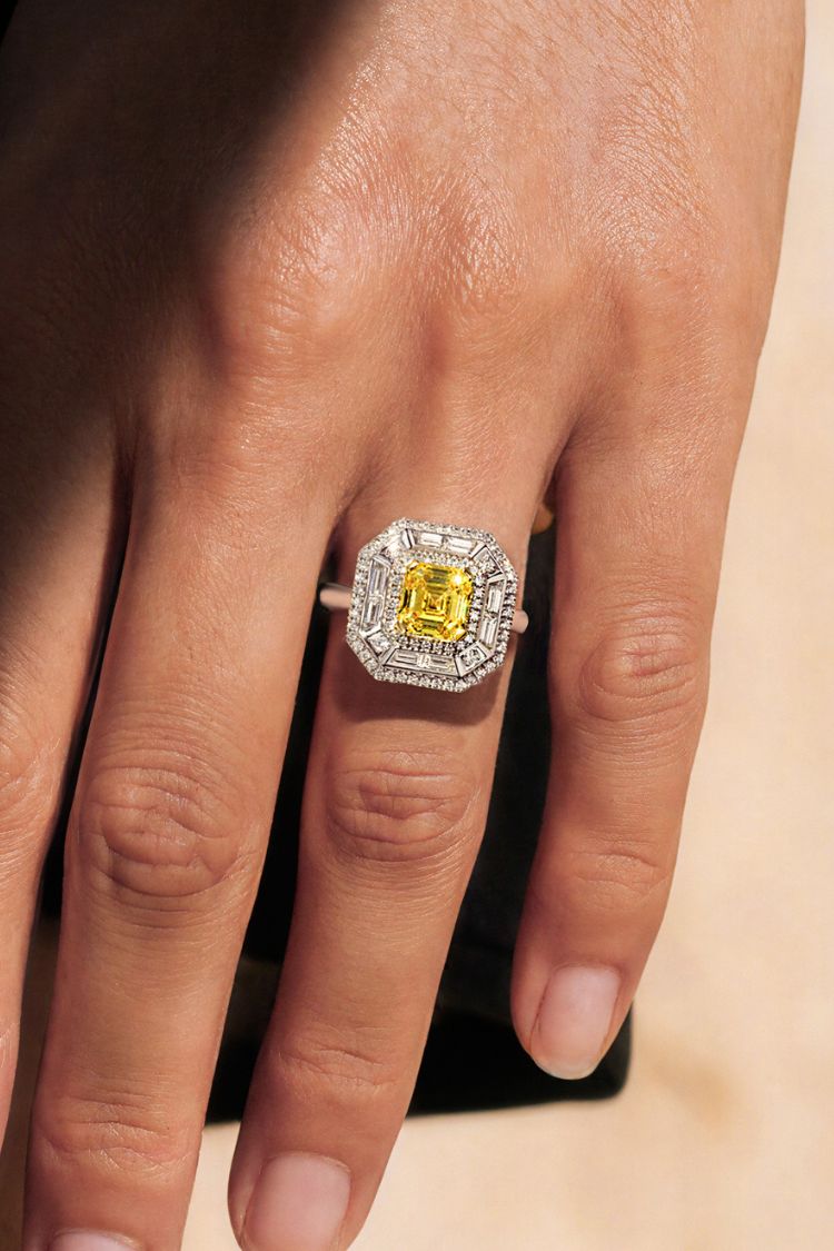bague Zénith en or blanc, or jaune, diamant jaune et diamants