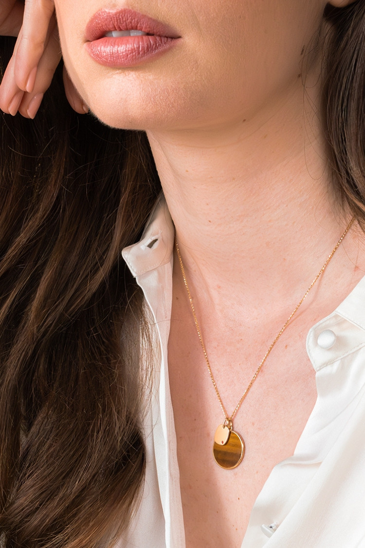 medailles colette coussin fete des meres